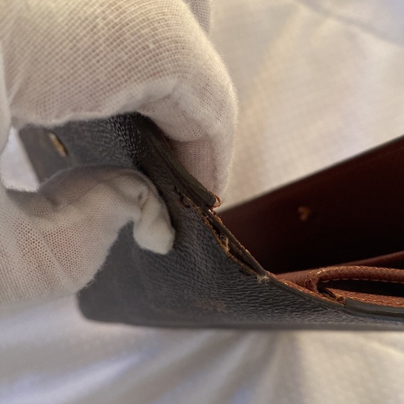 Authentic Louis Vuitton International Wallet monogram - Picture 8 of 11